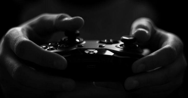 Comment trouver des amis partageant la passion du jeu vidéo geek ?