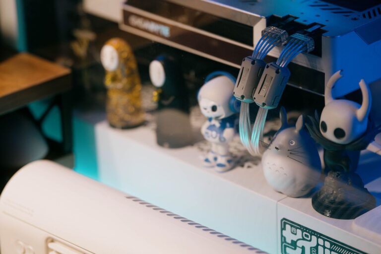 Quels gadgets et accessoires décoratifs pour une maison geek ?